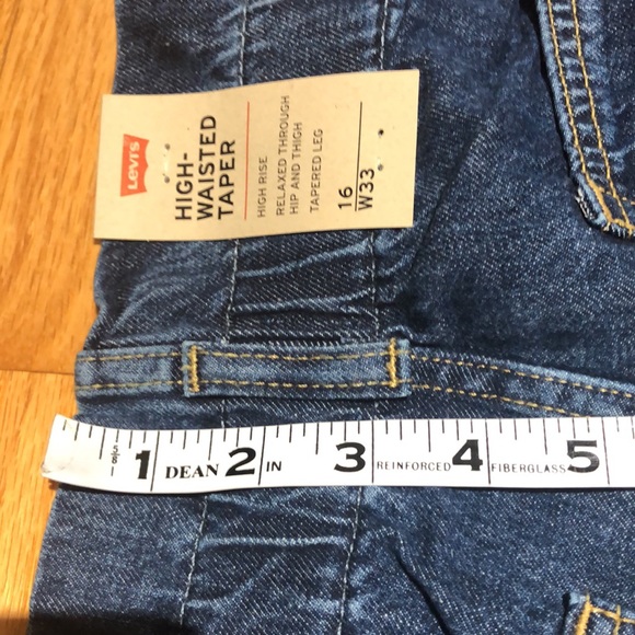 New Levi’s High Waisted Taper Jeans - Picture 12 of 13